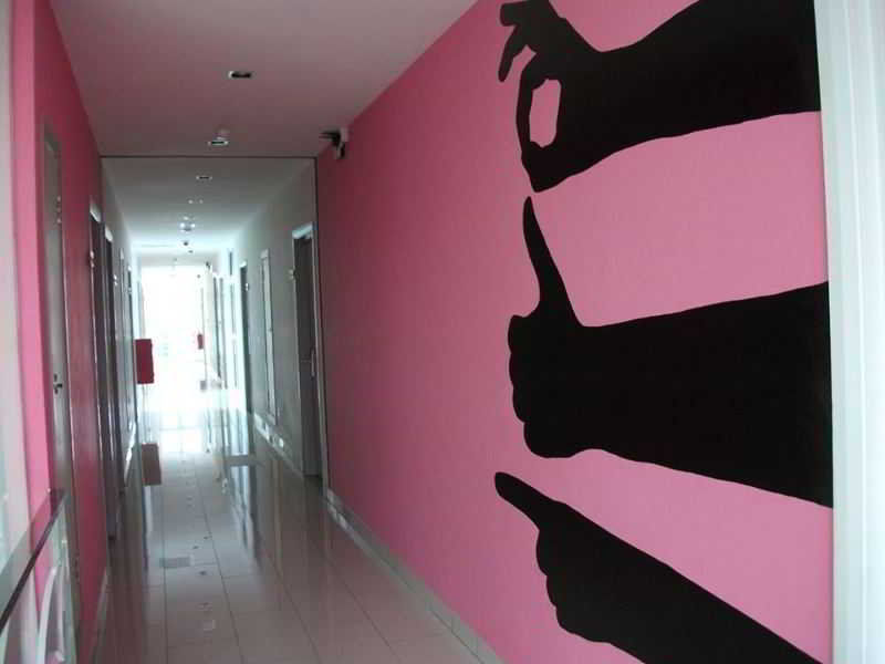 Yan Hotel George Town Exteriör bild