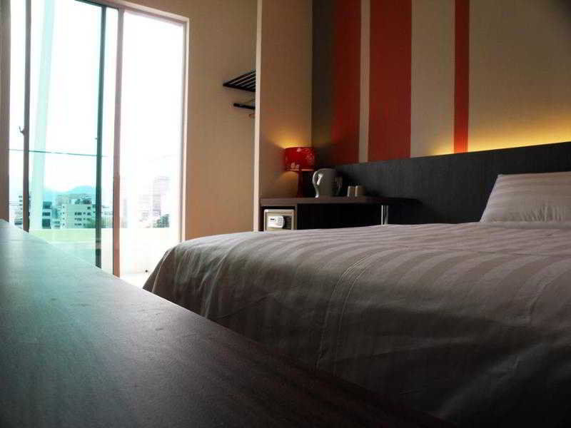 Yan Hotel George Town Exteriör bild